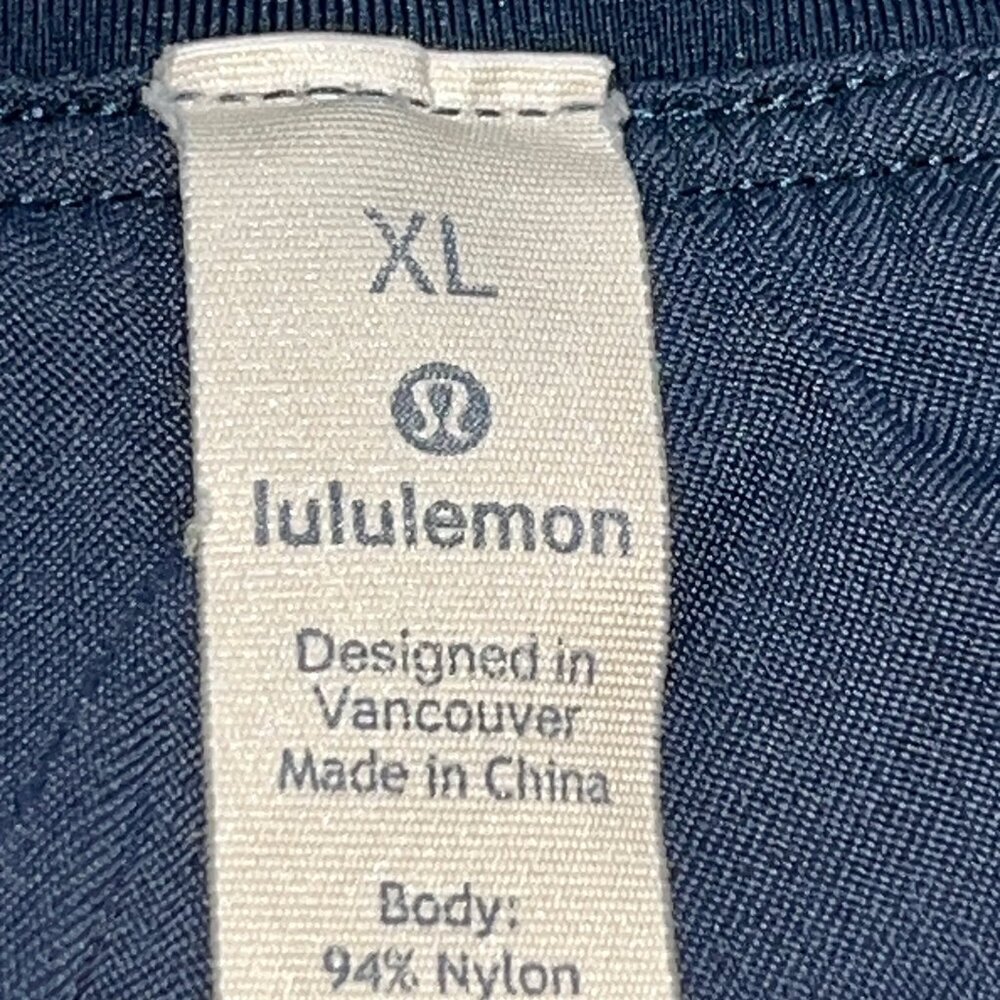 Lululemon Great Wall Pant Sz XL (35") in Deep Blue - Excellent Condition - Picture 10 of 14